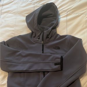 Woman’s North Face Jacket
